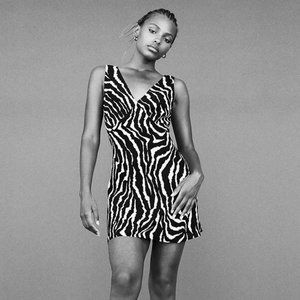 THE ISABELLI in Animal - Medium